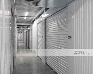 Photo 5 of Extra Space Storage - 5256 West Bell Road, Glendale, AZ