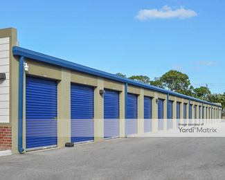 Photo 4 of Prime Storage - 528 NE Jensen Beach Blvd, Jensen Beach, FL