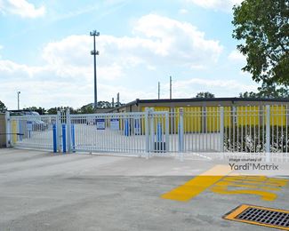 Photo 2 of Extra Space Storage - 459 Market Place, Port St. Lucie, FL