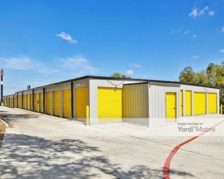 Photo 4 of Storage King USA - 32525 I 10 West, Boerne, TX