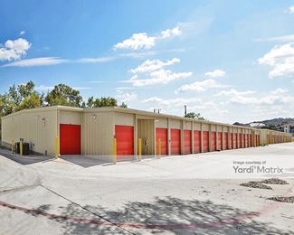 Photo 5 of Storage King USA - 32525 I 10 West, Boerne, TX