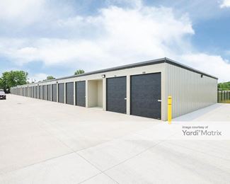 Photo 2 of Vault Self Storage - 34500 Mills Road, Avon, OH