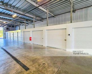 Photo 5 of Extra Space Storage - 410 Hill Avenue, Aurora, IL