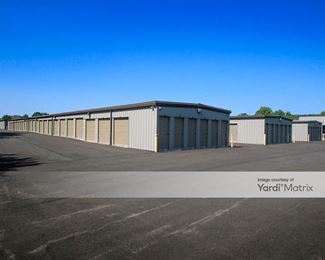Photo 5 of Extra Space Storage - 70 Hopmeadow Street, Weatogue, CT