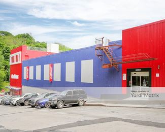 Photo 4 of Manhattan Mini Storage - 302 Dyckman Street, Manhattan, NY