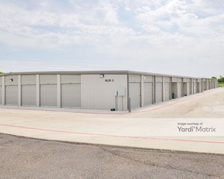 Photo 5 of Four Seasons Mini Storage - 14322 East I-10, Converse, TX