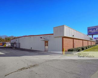 Photo 1 of Extra Space Storage - 3800 NW Frontage Road, Bentonville, AR