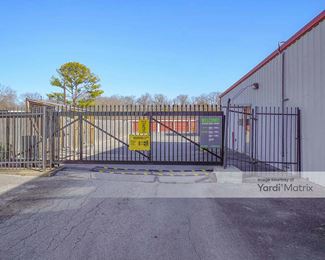 Photo 2 of Extra Space Storage - 3800 NW Frontage Road, Bentonville, AR