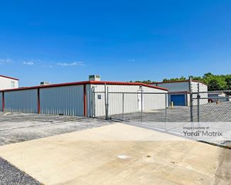 Photo 2 of Snapbox Self Storage - 2610 Storage Pkwy, Rogers, AR