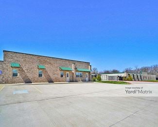 Photo 1 of CubeSmart Self Storage - 569 North Maestri Road, Springdale, AR