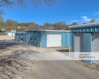 Photo 3 of Crossover Mini Storage - 1757 North Crossover Road, Fayetteville, AR