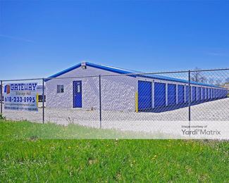 Photo 4 of Gateway Storage Mall - 101 Tower Plaza, Belleville, IL
