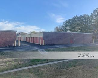Photo 4 of Secure Space Storage - 3519 North Salem Road Road, Fayetteville, AR