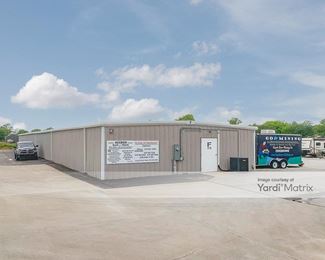 Photo 2 of Sassy Sues Storage - 810 Spring Creek Road Road, Lowell, AR