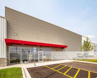Photo 3 of CubeSmart Self Storage - 1945 Wiesbrook Drive, Oswego, IL