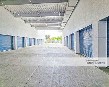 Storage Units for Rent available at 680 East McGlincy Lane, Campbell, CA 95008