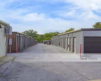 Photo 2 of ClearHome Self Storage - 3924 South Old Missouri Road, Springdale, AR