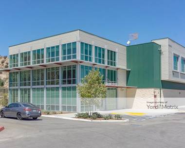 Storage Units for Rent available at 24055 Calgrove Blvd, Newhall, CA 91321