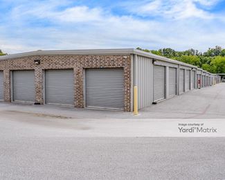 Photo 2 of Southern Storage - 1551 Main Drive, Fayetteville, AR