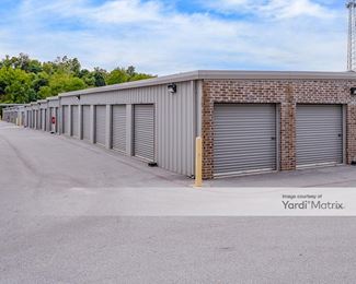 Photo 3 of Southern Storage - 1551 Main Drive, Fayetteville, AR