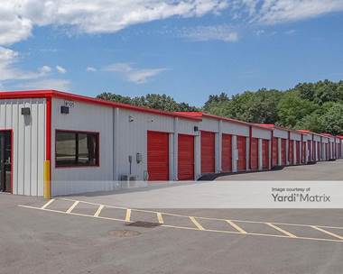 Storage Units for Rent available at 5859 Rutledge Pike, Knoxville, TN 37924