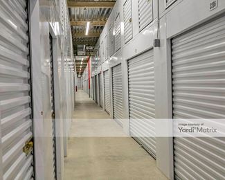 Photo 4 of Manhattan Mini Storage - 2924 8th Avenue, New York, NY