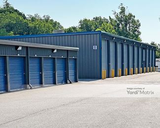 Photo 4 of SpareBox Storage - 503 South Rainbow Road, Rogers, AR