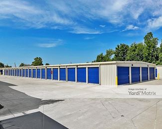 Photo 2 of SpareBox Storage - 4400 SW Vendor Blvd, Bentonville, AR