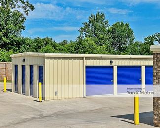 Photo 3 of SpareBox Storage - 4400 SW Vendor Blvd, Bentonville, AR