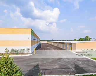 Photo 4 of Devon Self Storage - 2100 Essington Road, Joliet, IL