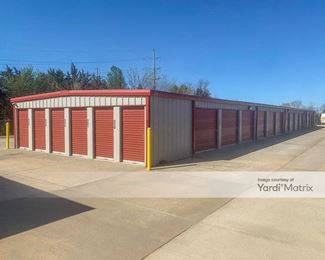 Photo 2 of Superior Storage - 267 Broyles Street, Farmington, AR
