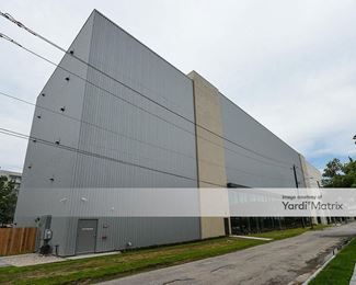 Photo 2 of Big Tex Self Storage - 4503 Montrose Blvd, Houston, TX