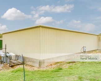 Photo 2 of Aarons Self Storage - 2525 Aarons Drive, Springdale, AR