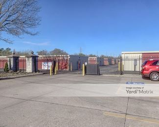 Photo 3 of Arkansas Self Storage - 2325 North Gregg Avenue, Fayetteville, AR
