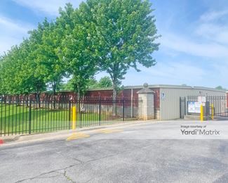Photo 3 of Arkansas Self Storage - 510 North Bloomington Street, Lowell, AR