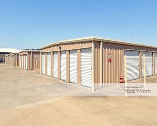 Photo 4 of Platinum Storage, The - 6300 Massard Road, Fort Smith, AR