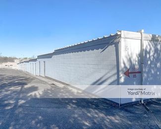 Photo 2 of Fayetteville Self Service Storage - 1790 North Birch Avenue, Fayetteville, AR