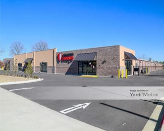 Photo 1 of Absolute Storage - 640 Hogan Lane, Conway, AR