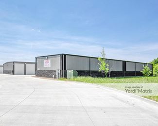 Photo 3 of MegaStorage - 23425 West 79th Street, Shawnee, KS