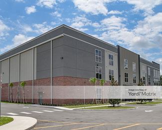 Photo 3 of Extra Space Storage - 750 Orange Avenue, Altamonte Springs, FL