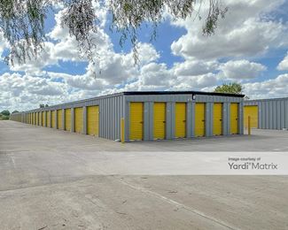Photo 2 of Storage King USA - 527 General Cavazos Blvd, Kingsville, TX
