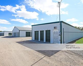 Photo 2 of General Self Storage - 500 North Pierce Street, Fremont, NE