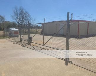 Photo 3 of CubeSmart Self Storage - 2415 North Center Street, Fayetteville, AR