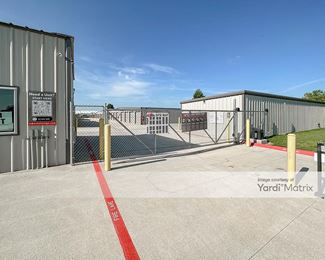 Photo 2 of Siloam-s Best Storage - 1100 East Kenwood Street, Siloam Springs, AR