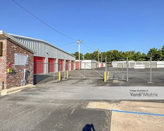 Photo 2 of SpareBox Storage - 805 South Collins Avenue, Gentry, AR