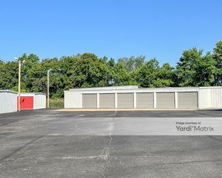 Photo 5 of SpareBox Storage - 805 South Collins Avenue, Gentry, AR