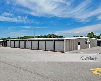 Photo 2 of Bentonville U Storage - 3400 SW Regional Airport Blvd, Bentonville, AR