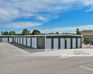Photo 3 of Bentonville U Storage - 3400 SW Regional Airport Blvd, Bentonville, AR