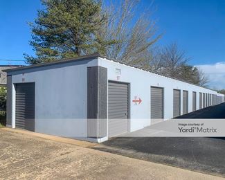 Photo 3 of Fayetteville Self Service Storage - 602 West Ash Street, Fayetteville, AR