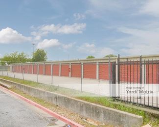 Photo 2 of Saftstor Storage - 1654 East Robinson Avenue, Springdale, AR